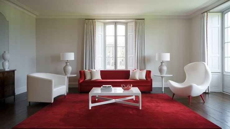 Stylish Red Carpets in Dubai